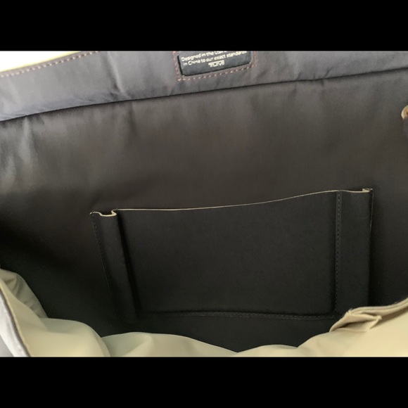 TUMI brief - Picture 6 of 8